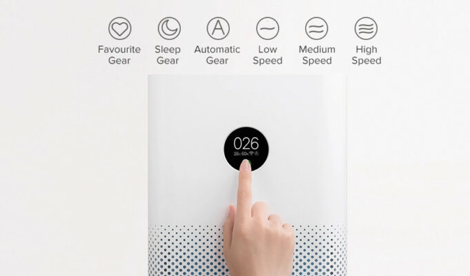 Màn hình OLED của Xiaomi Mi Air Purifier 3H hiển thị lượng bụi, độ ẩm, nhiệt độ, Wi-Fi, chế độ quạt và tình trạng lõi lọc.